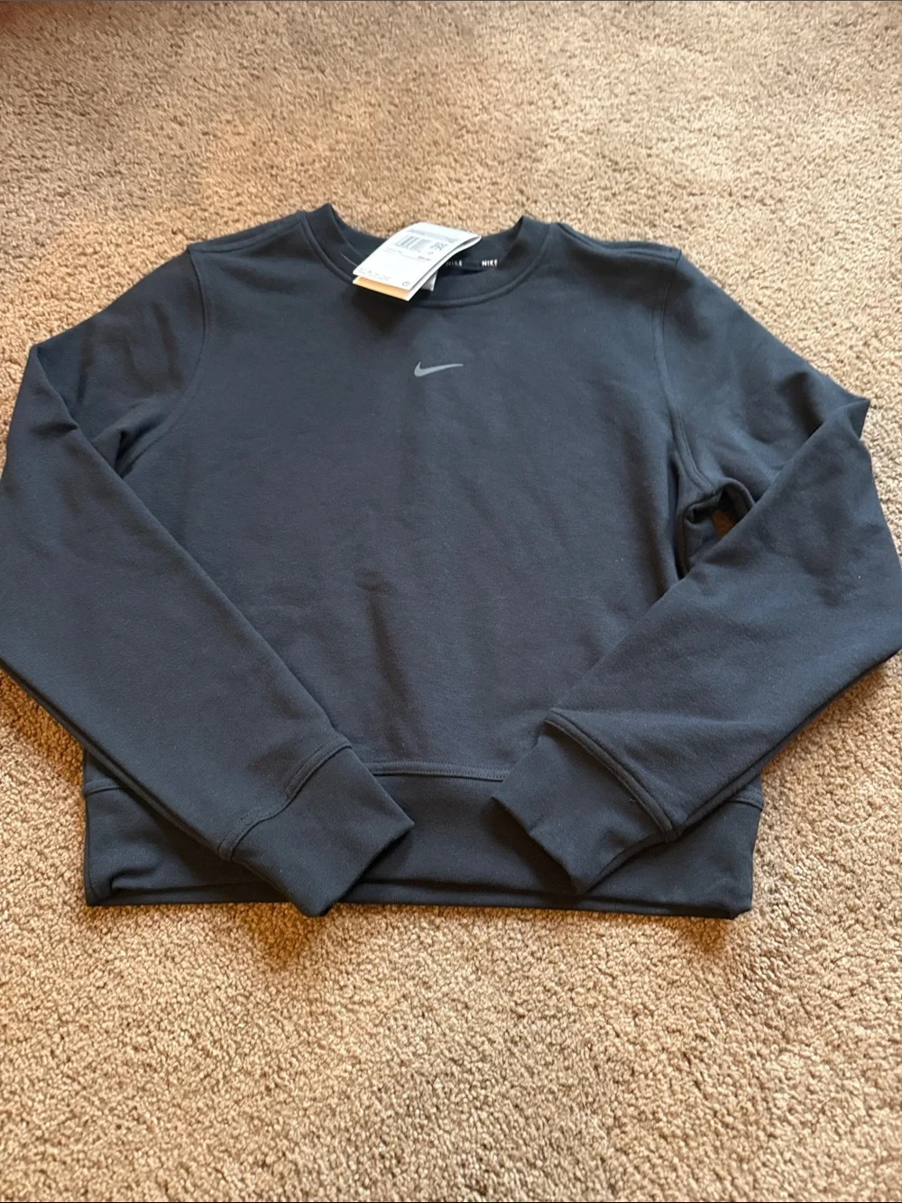 Nike Women’s Black Crewneck Sweatshirt Size XS NWT